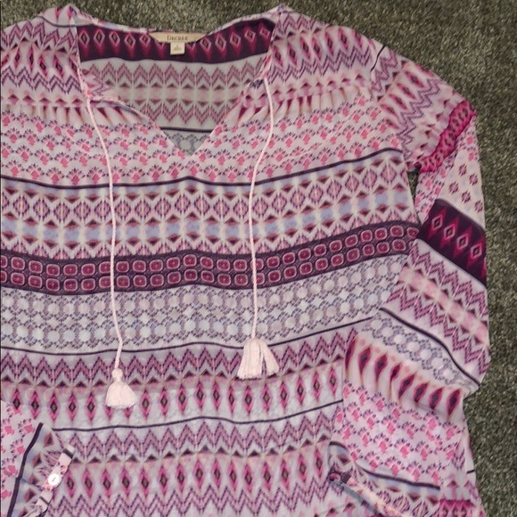 Decree Pink Aztec Print Chiffon Top SZ S - Picture 4 of 4